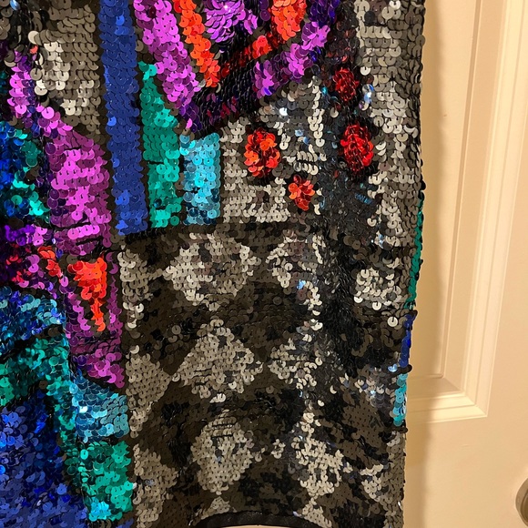 Gently Used Size 12 Sequined Formal Dress by Peak Evenings - Picture 5 of 6